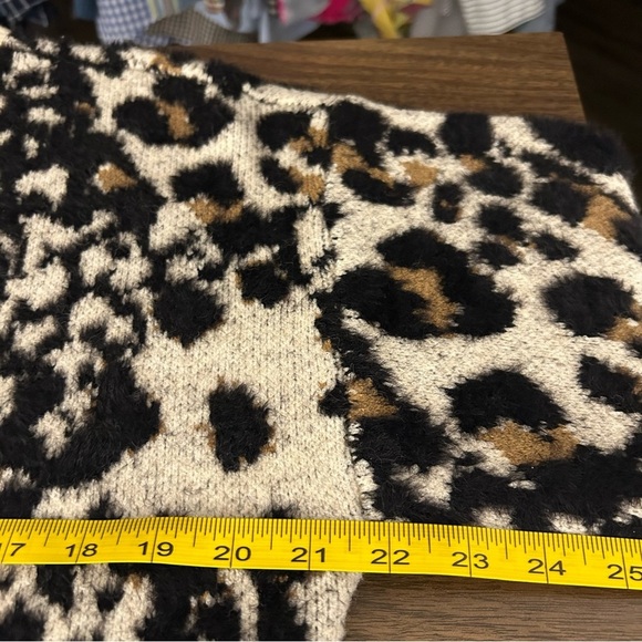 DKNY Women's Leopard Print Sweater - Black and Cream M - Picture 8 of 10